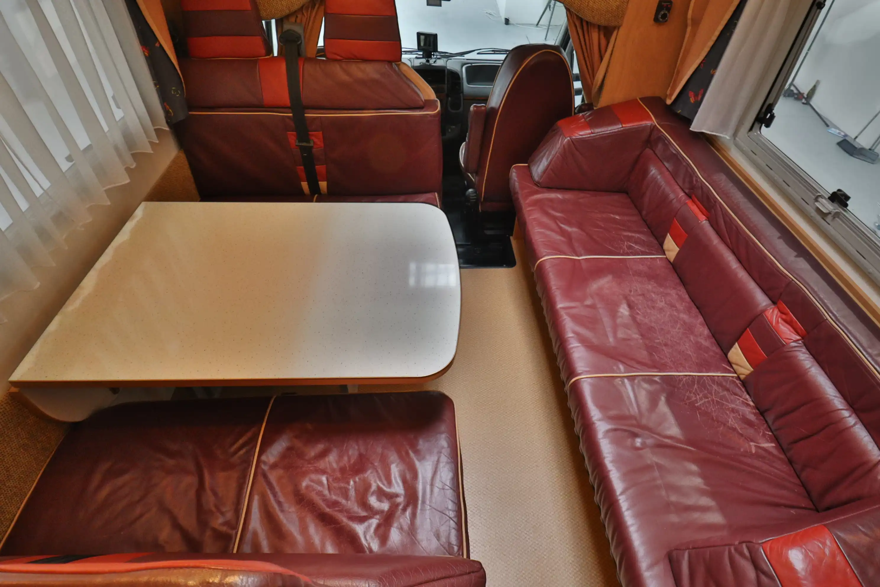 BUERSTNER A 747-2 active